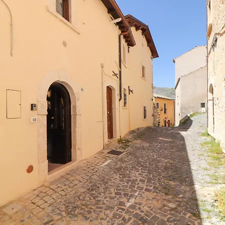 Sasso Bianco - Bagno Hammam - Doccia Emozionale Tatil Evi Santo Stefano Di Sessanio